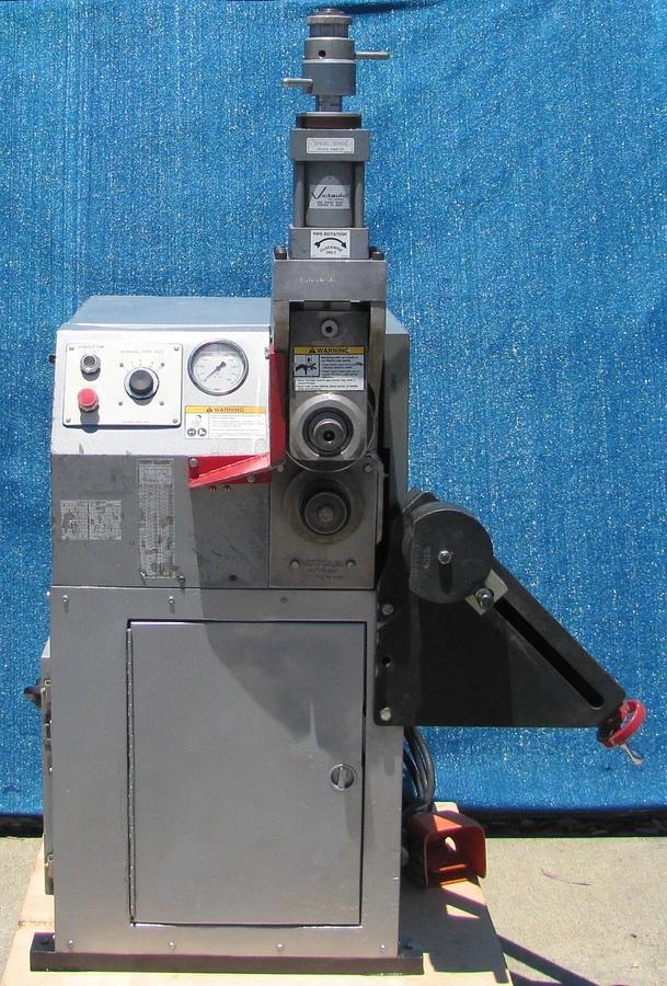 Used Victaulic VE-424-MC Hydraulic Pipe Groover Grooving Machine 4 to 24 in 230V 3PH