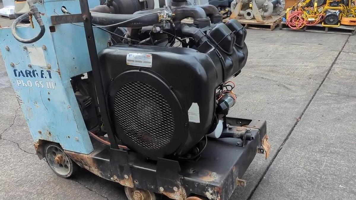 Used Wisconsin V465D1 4-Cylinder Gasoline Engine Spec 467452 New Carburetor