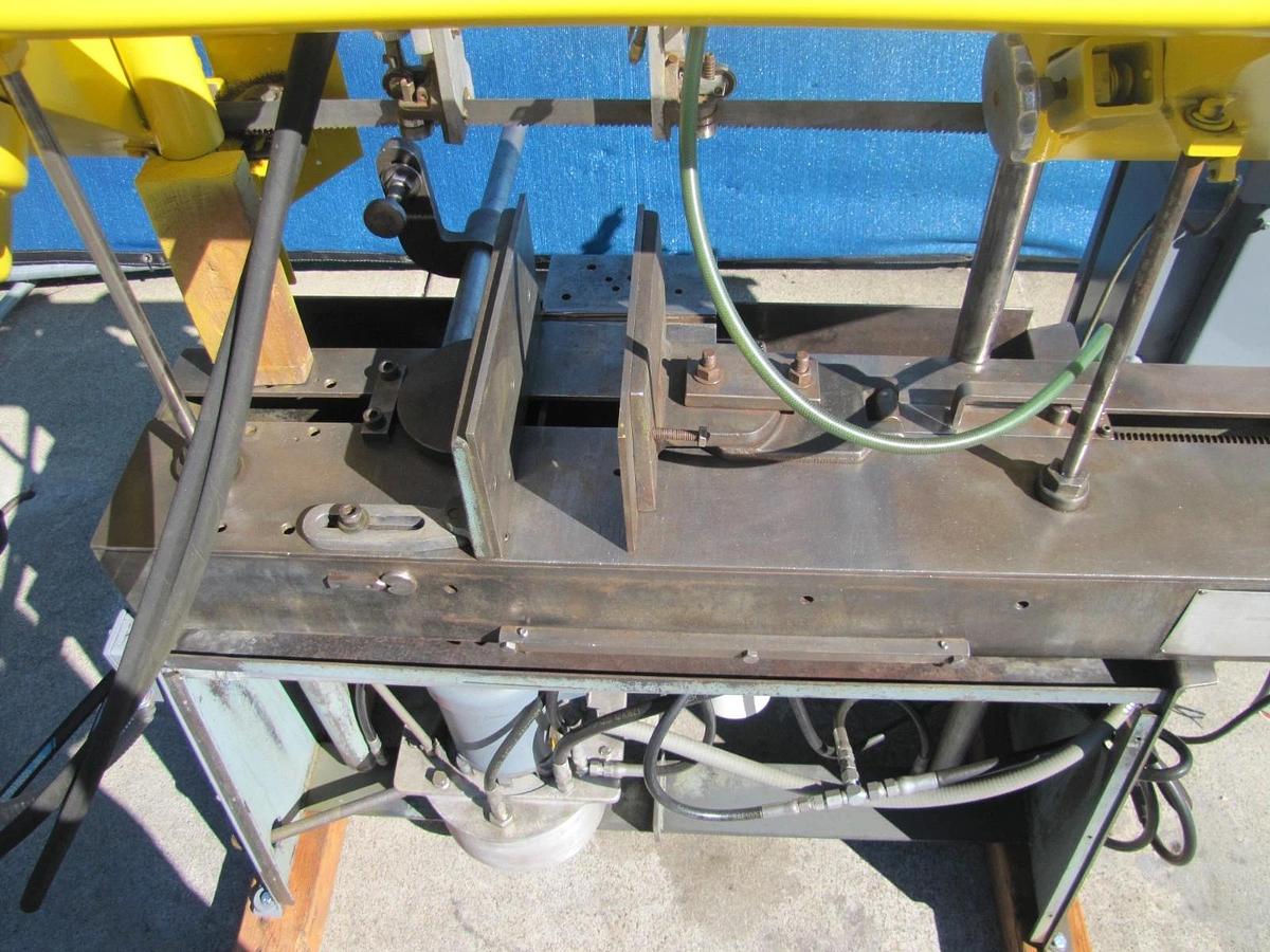 Used W. F. Wells and Sons Horizontal Band Saw Bandsaw with Coolant Pump & New Blade