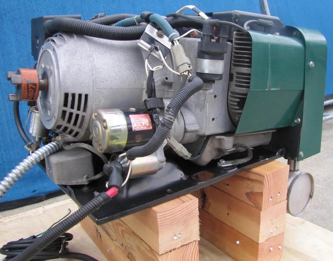 Used Onan Emerald Plus 6500 Watt RV Generator Gasoline Powered 120V Output 54.2 Amps