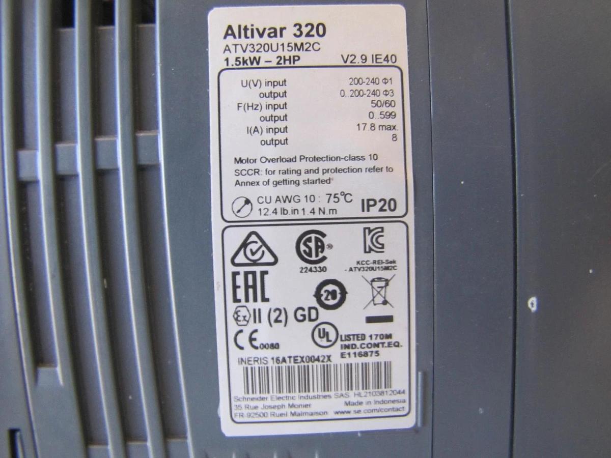 Used Schneider Electric Altivar 320 VFD Variable Frequency Drive 1.5kW 2HP 200-240V