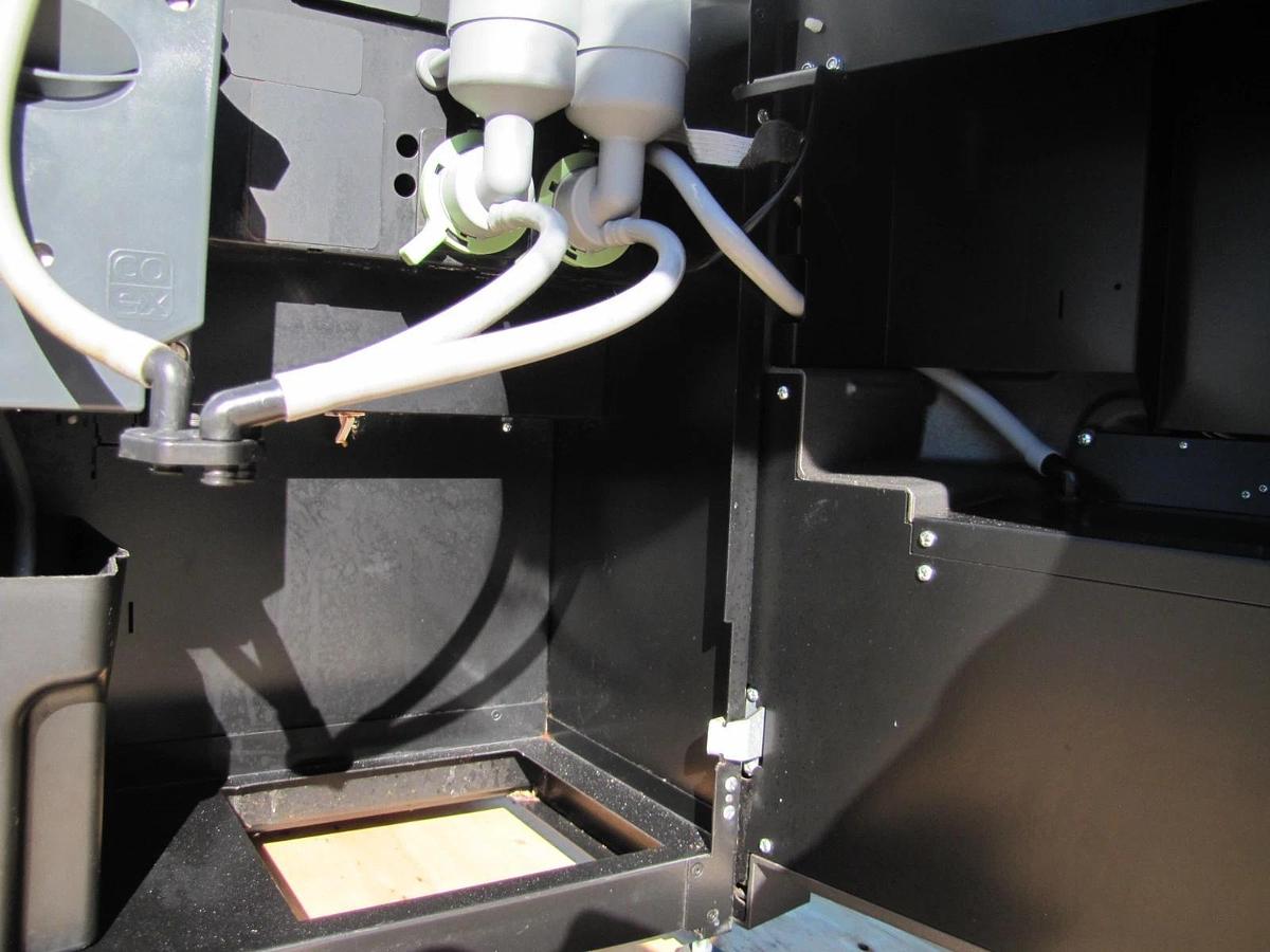 Used De Jong Duke Virtu 92/36A Touch Screen Coffee Maker Machine for Parts AS IS