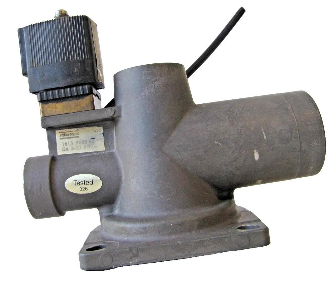 Used Atlas Copco Inlet Valve 1613900800  1613900882 for GA 10 Compressor 1613 9008 82