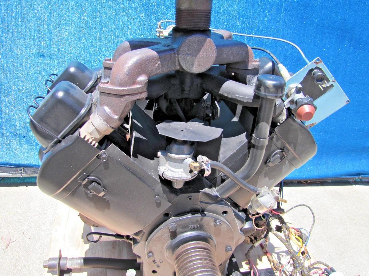Used Wisconsin V465D1 4-Cylinder Gasoline Engine Spec 467452 New Carburetor