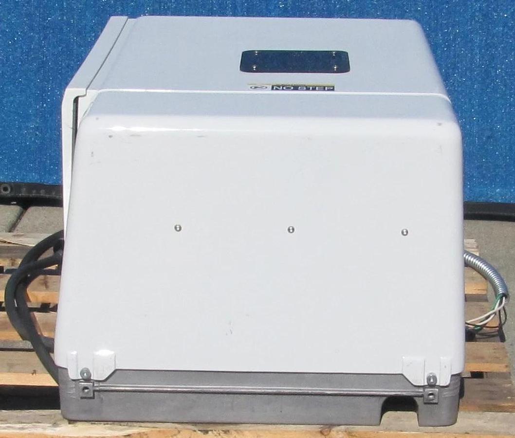 Used Cummins Onan Commercial QG EFI 7000 Watt Gasoline RV Generator 120V Output