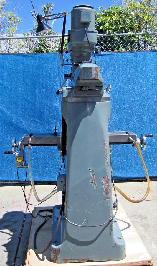 Used Maxmill 2HP Mill Drilling Milling Machine Power Table Auto Feed Coolant 6in Vise