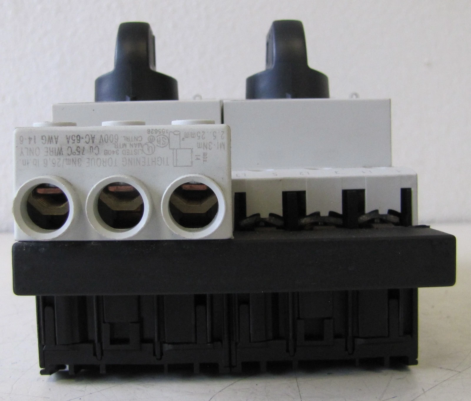 Used Eaton Reversing Contactor Assembly 2x DILM9-10 2x PKZM0-6.3 Breaker 20A 3 Pole