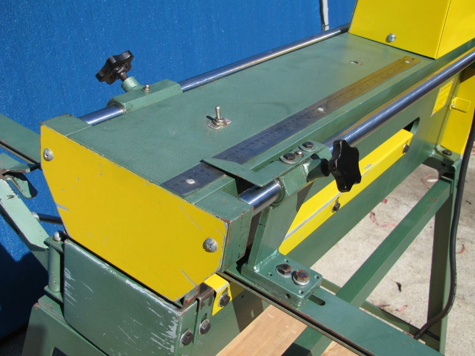 Used Tin Knocker 2024 Sheet Metal Slitter 20 Gauge 14" Throat HVAC Duct Cutter 115V