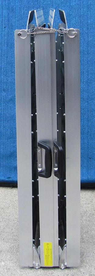 Used Aluminum Folding Loading Ramp 6 ft Long x 28.5 in Wide Portable 600 lbs