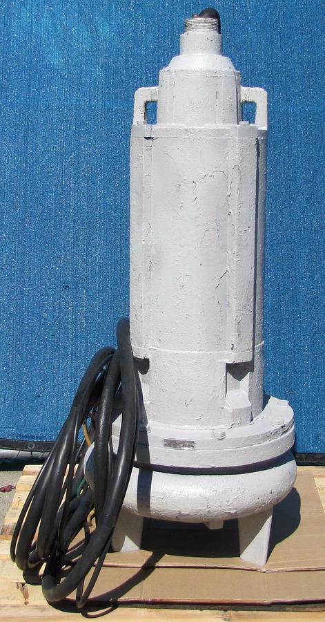 Used Reliance 40HP Submersible Trash Water Sump Pump 460V 3PH 4" Outlet 25 Ft Cable