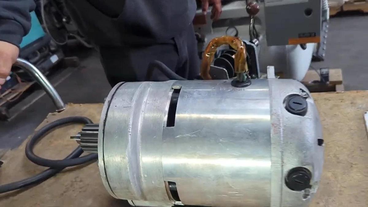 Used Collins 22A Thred-O-Matic Electric Motor with Switch 115V HS M