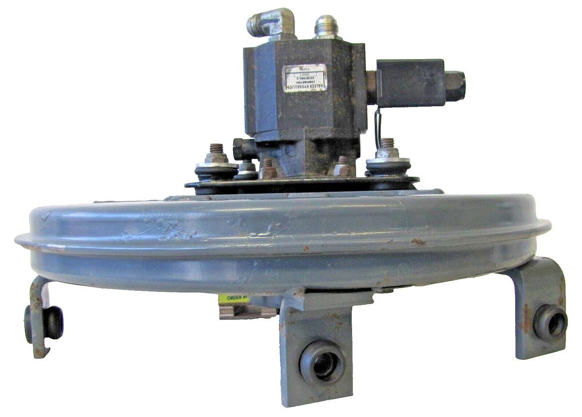 Used Tennant Sweeper Vacuum Fan Assembly Housing and Hydraulic Motor 1071240 9002683