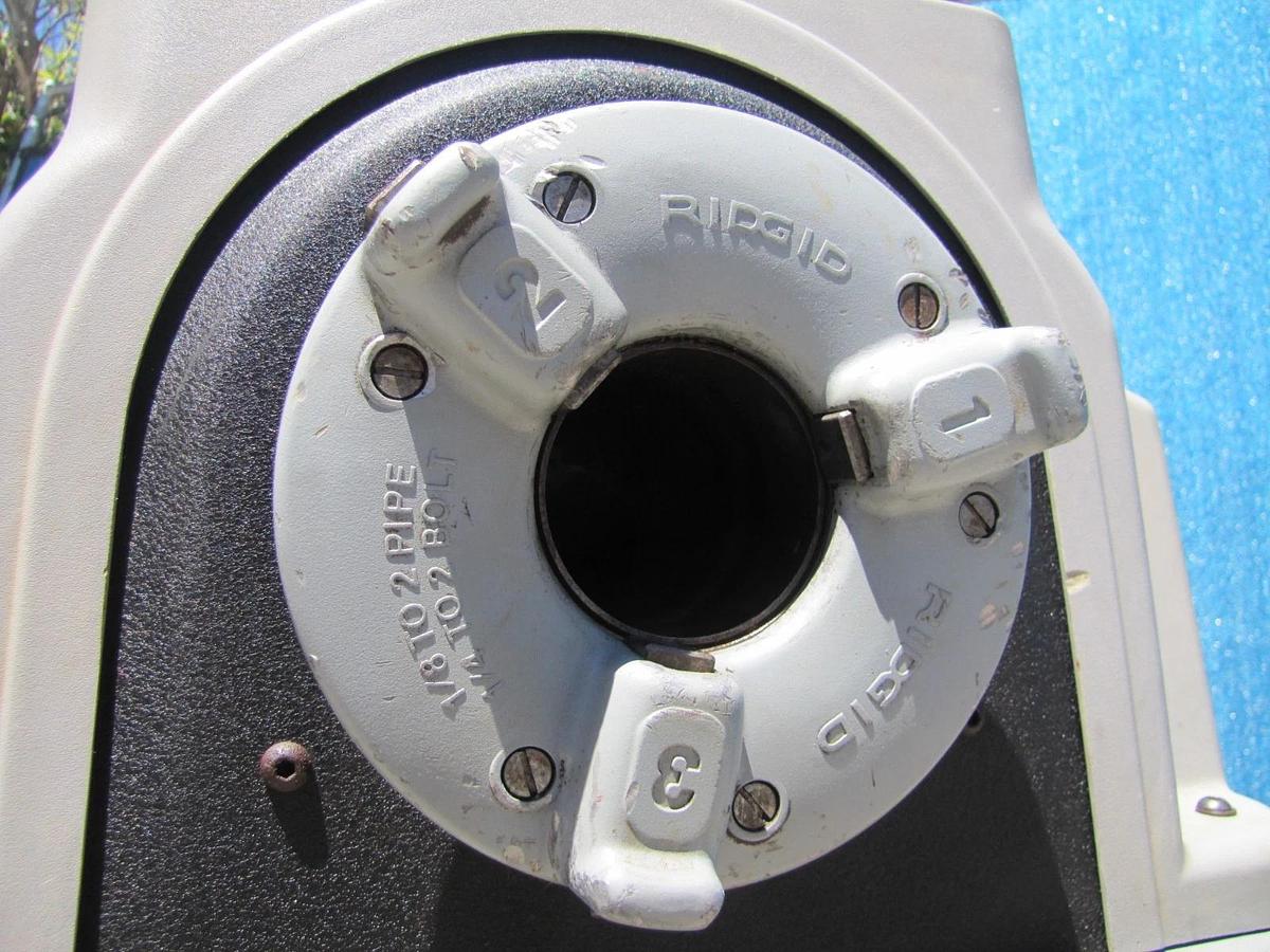 Used Ridgid 535 Series Pipe Threader Threading Machine With 811A Die Head 1/2" to 2"