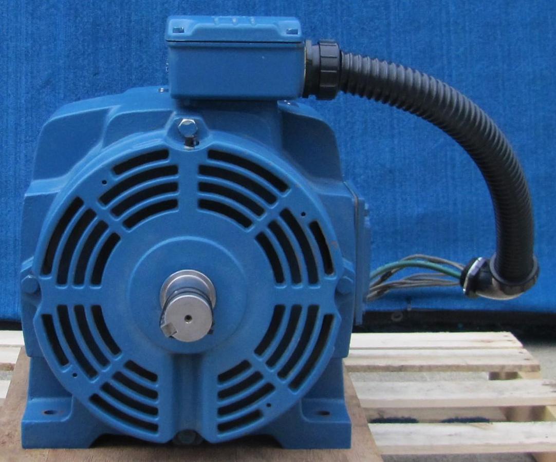 Used Weg 40 HP Electric Motor 208-230/460V 3 Ph 324TCZ 1775 RPM 1-7/8" Double Shaft