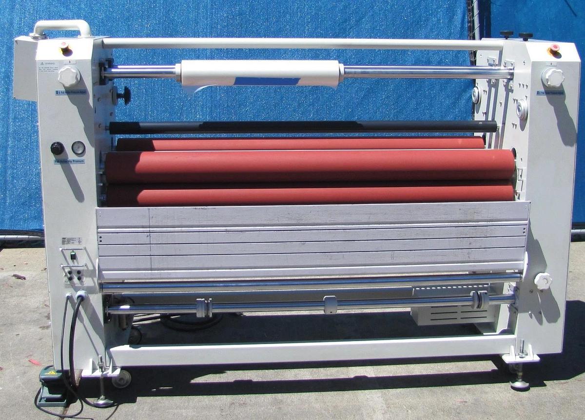 Used GBC 4064WF 64 Inch Wide Format Heated Roller Laminator 220V 1 Phase Industrial