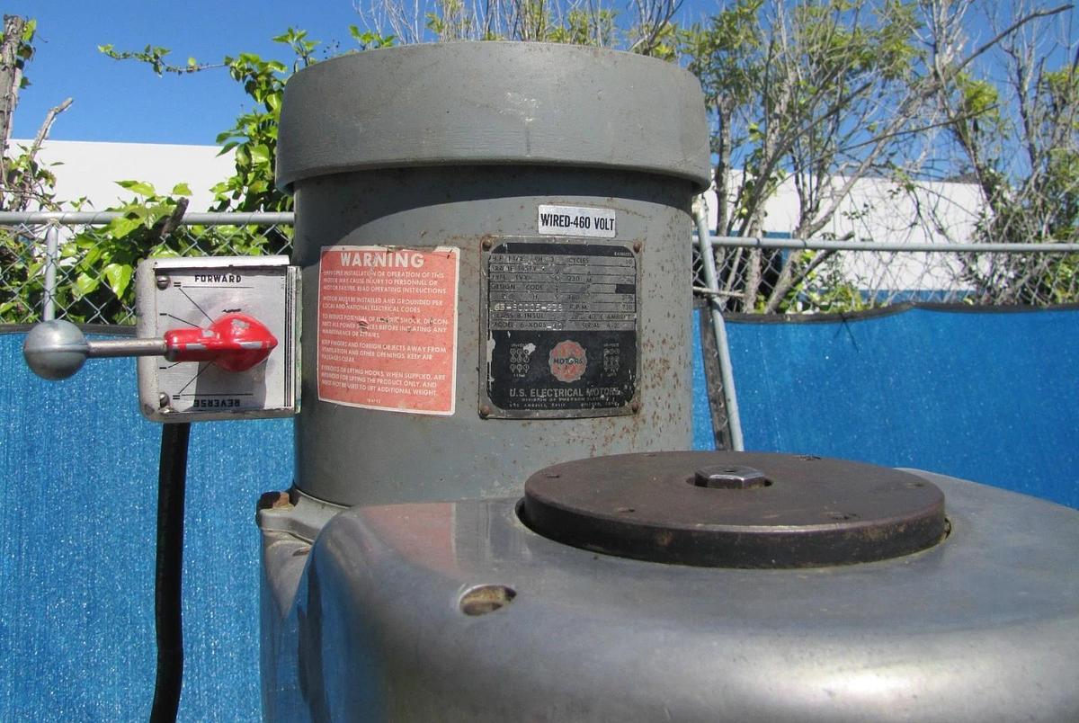 Used Bridgeport 1.5 HP J Head Vertical Mill Milling Machine Variable Speed 460V 3 Ph