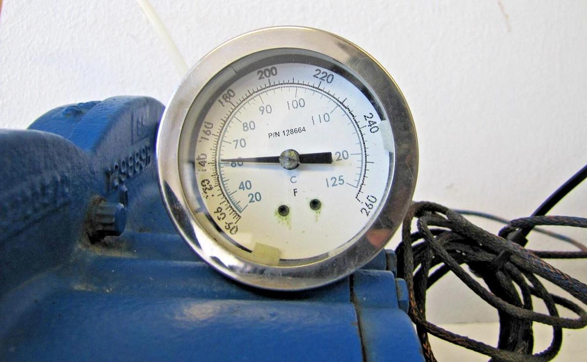 Used Quincy Airend Pump FSS127170 142296-001 for QSB-25 Rotary Screw Compressor 25HP