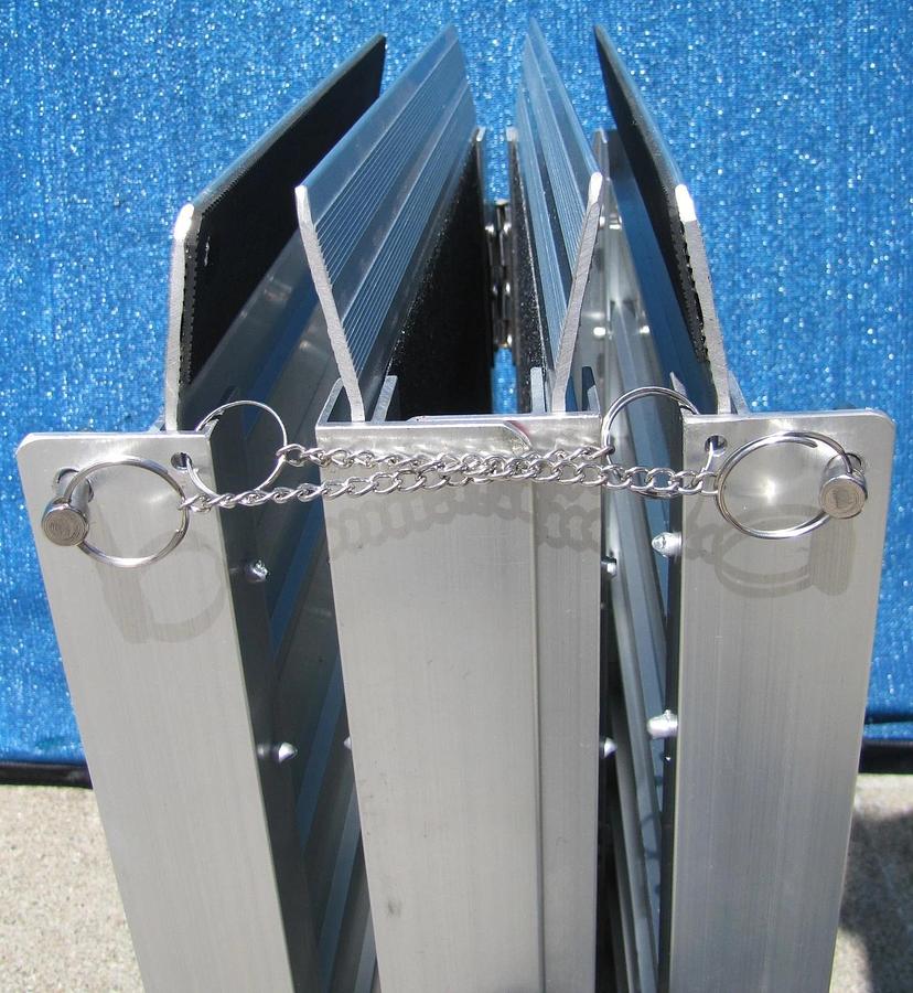 Used Aluminum Multi-Fold Loading Ramp 600 lb 4 ft x 28.5 in Wide Portable Folding