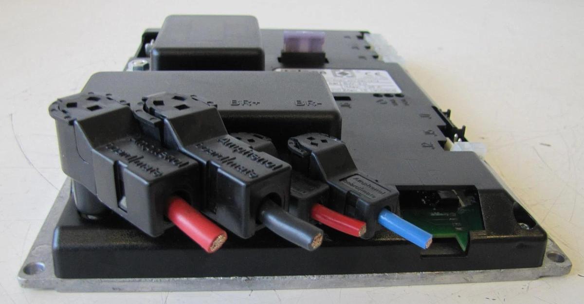 Used Nilfisk Advance Main Controller 9100000879 for Scrubber SC500 20R B