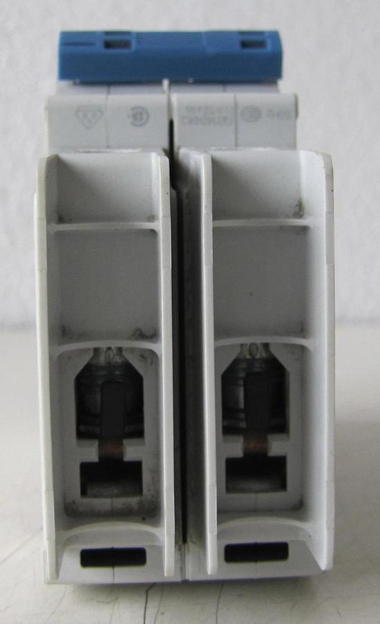 Used Allen Bradley AB 2 Amps Miniature Circuit Breaker 1489 M2D020 2A 480/277V
