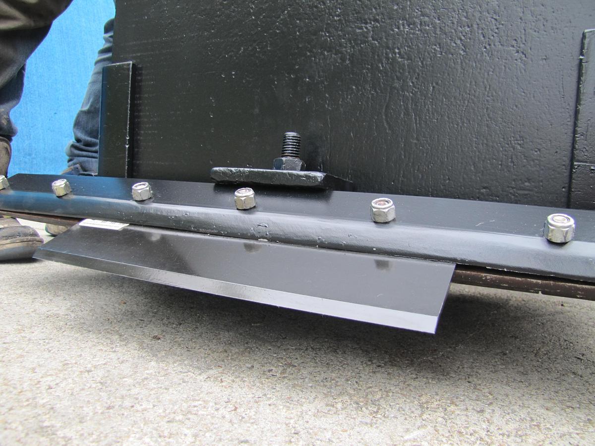 Used Terminator T100 Ride On Floor Tile Scraper Stripper Nissan Propane Engine