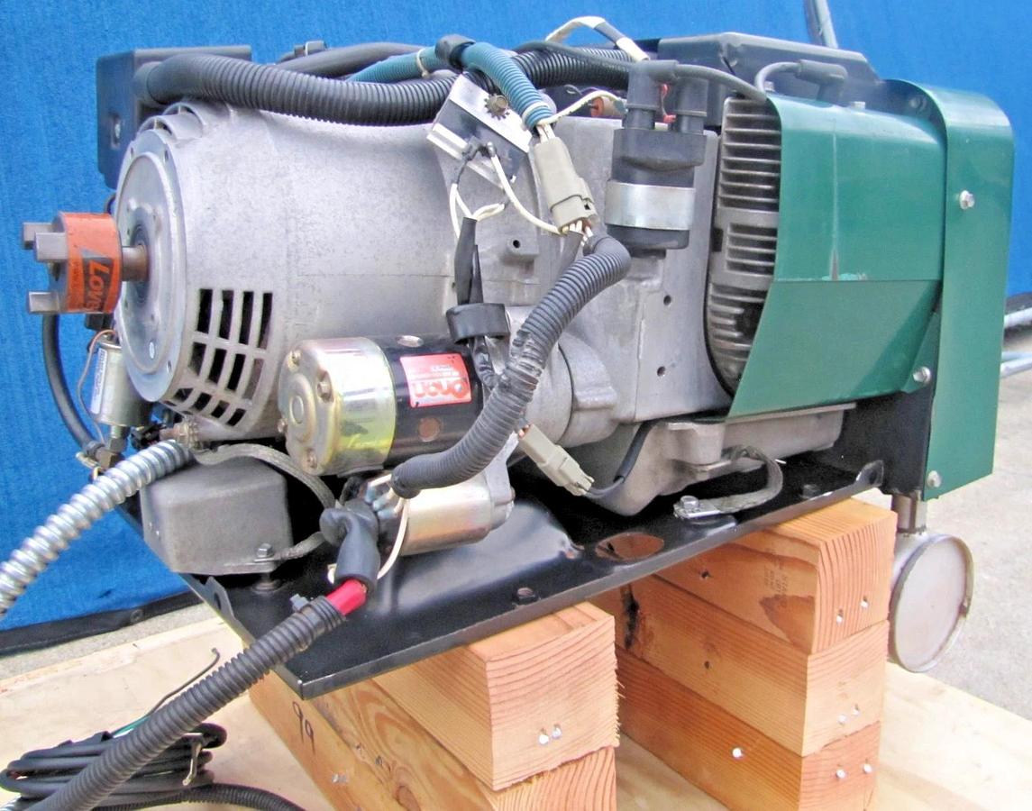 Used Onan Commercial 6500 Watt RV Generator Gasoline Powered 120V Output