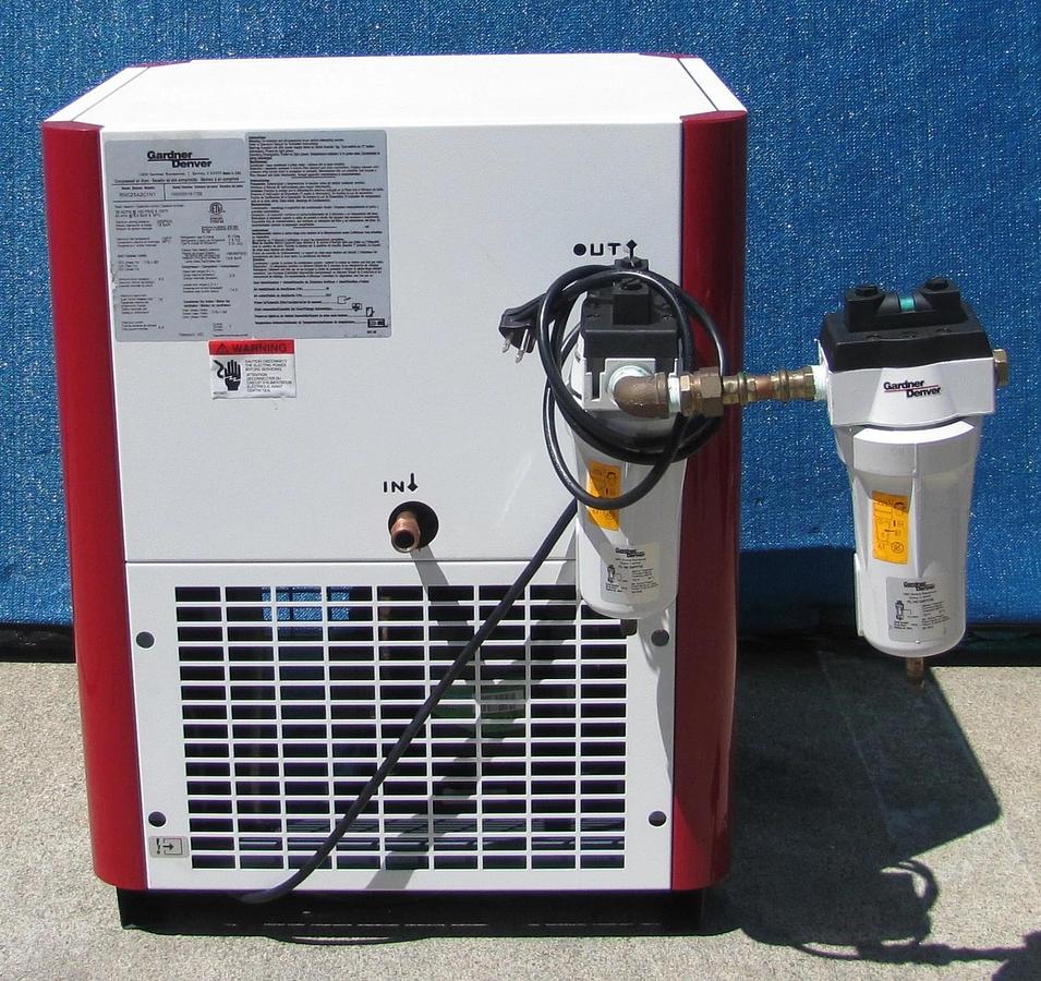 Used Gardner Denver RNC25A2C1N1 25 SCFM Refrigerated Air Dryer 115VAC 232 PSIG R134A