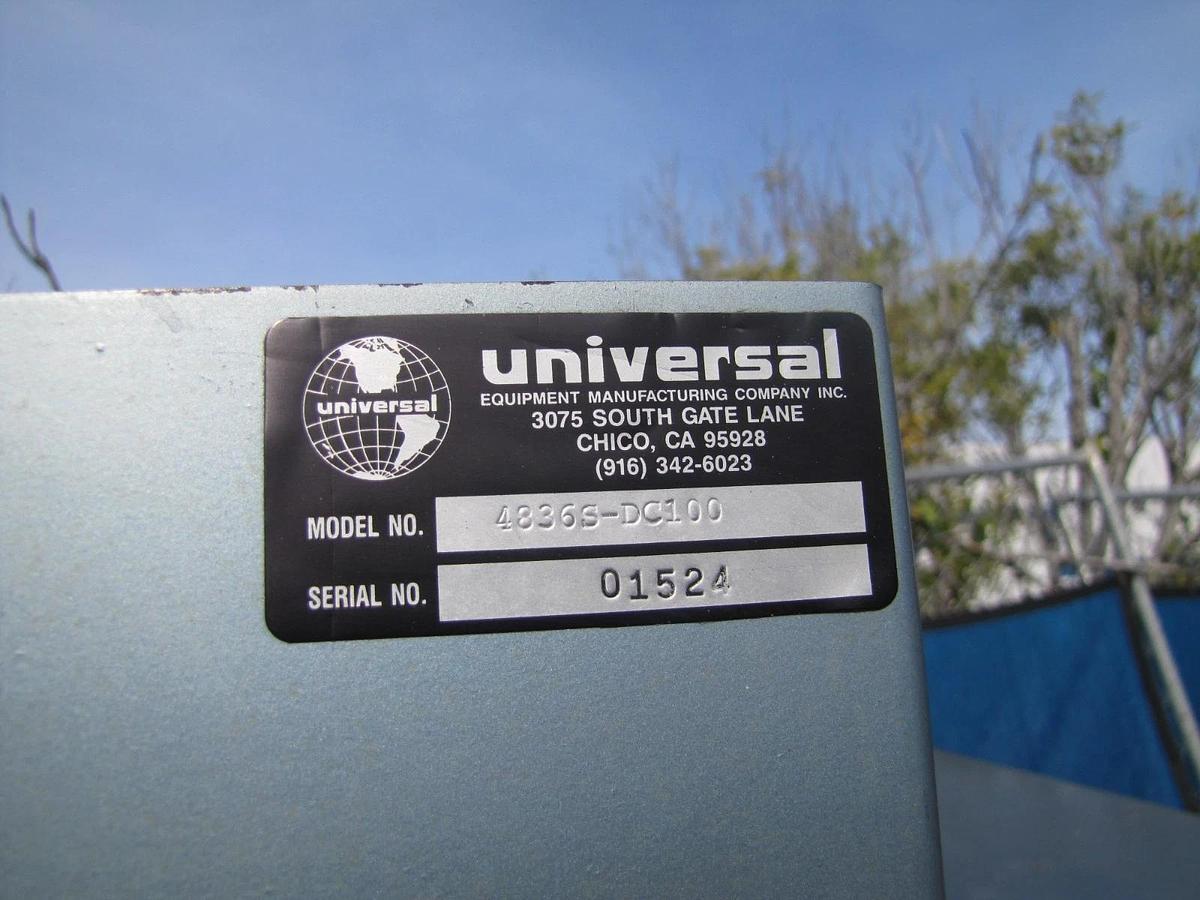 Used Universal Sand Abrasive Blast Blasting Cabinet with New Gloves 48"x 33" x 31"