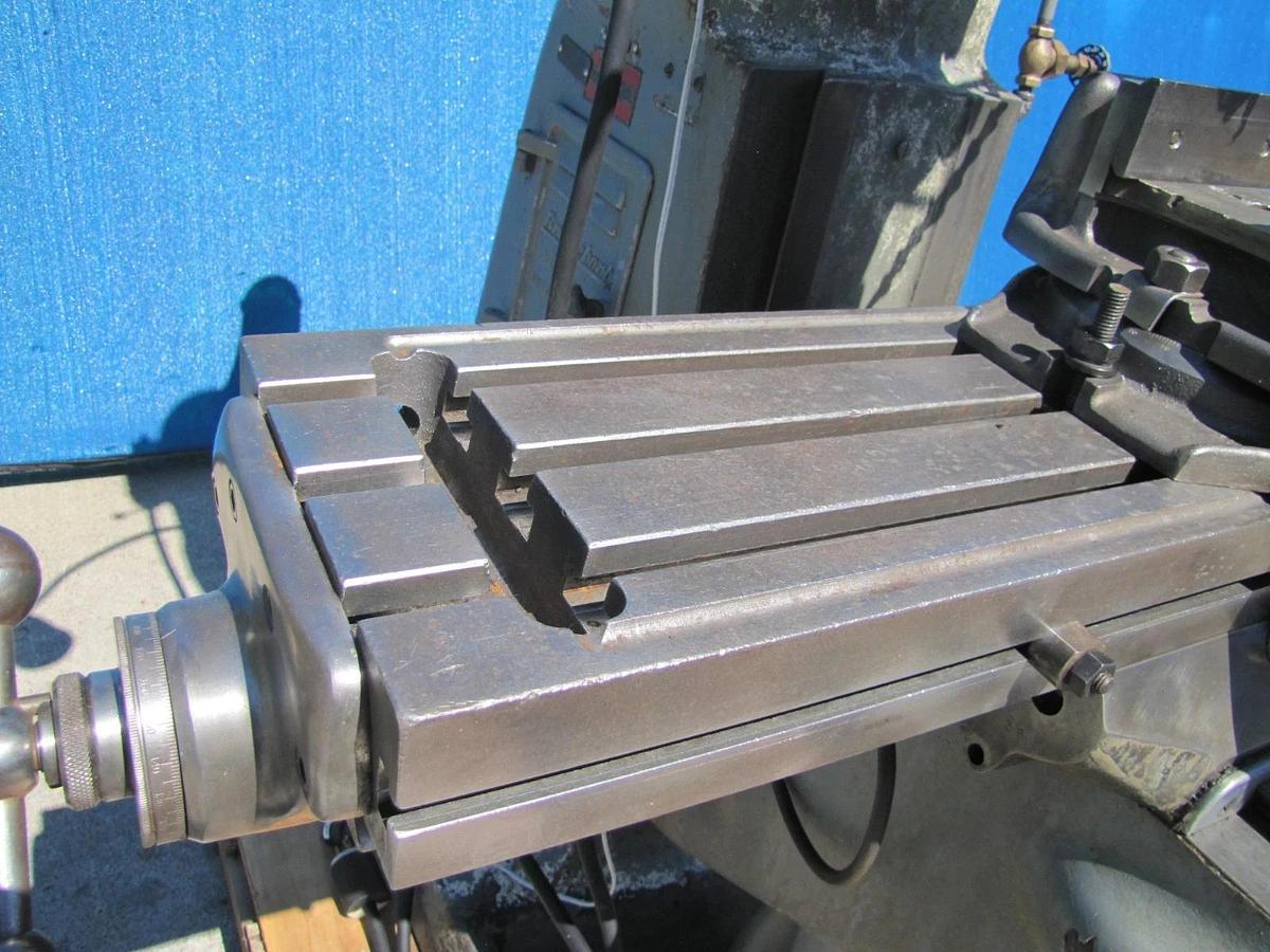 Used Bridgeport 1.5 HP J Head Vertical Mill Milling Machine Variable Speed 460V 3 Ph