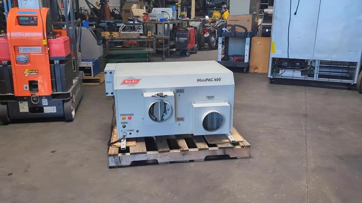 Used Bry-Air Industrial MiniPAC 600 MP-600 Desiccant Dehumidifier 240V 3 Phase
