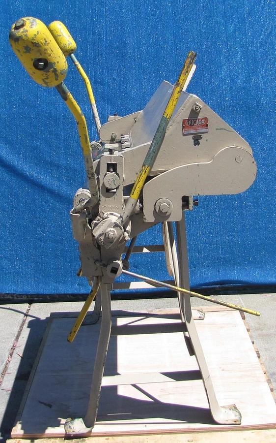 Used Chicago W31 48" Box & Pan Finger Brake Sheet Metal Bender 14 Gauge Metalworking