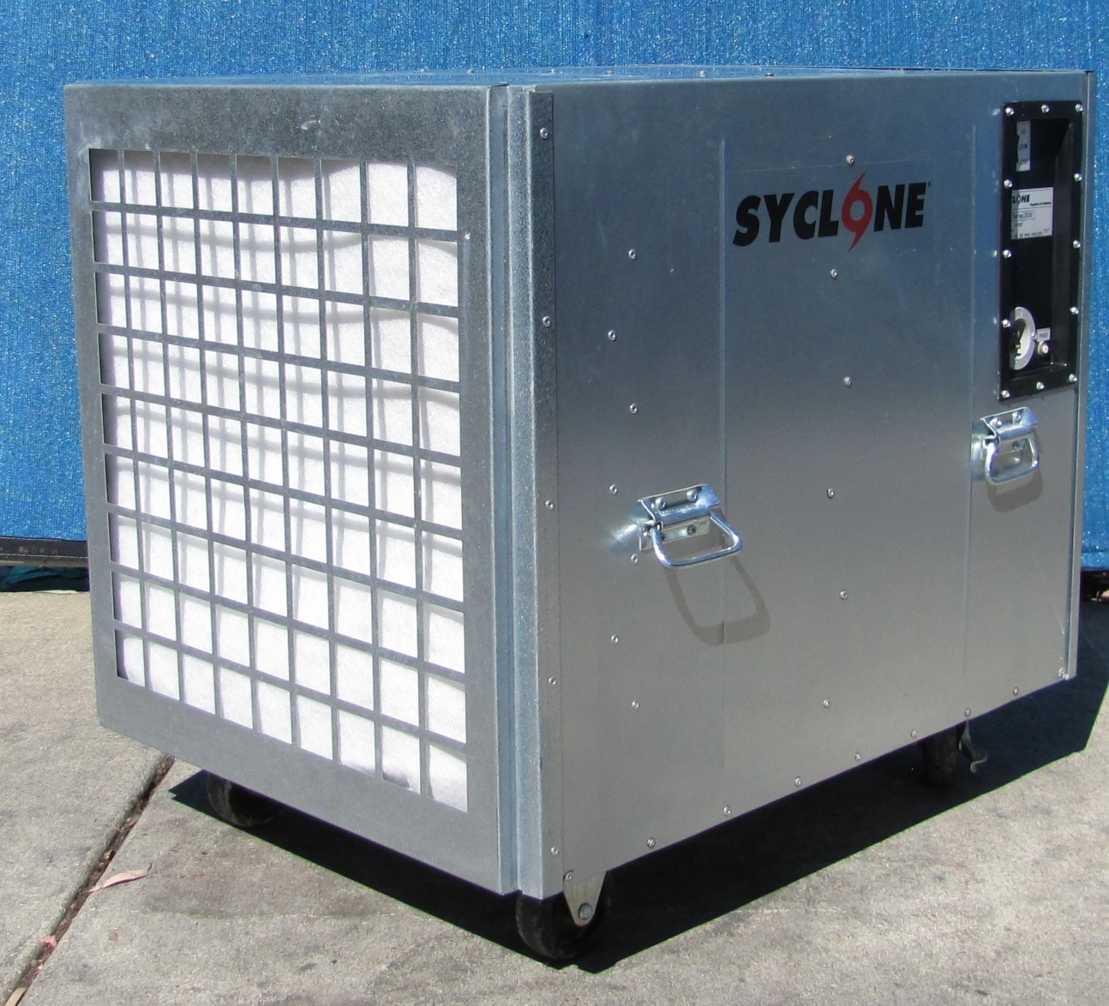 Used Syclone Negative Air Scrubber HEPA Filter 2000 CFM 115V 2 Speed Duct Port 29587