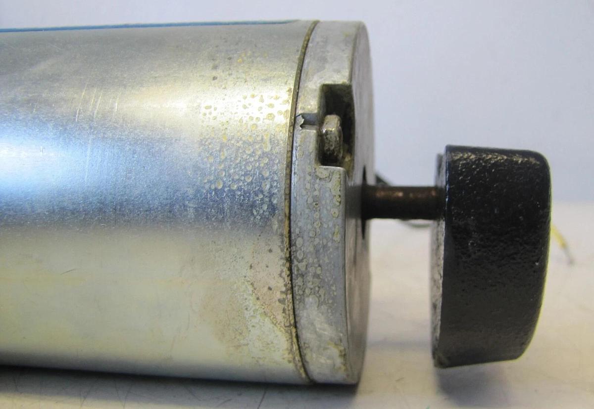 Used Tennant 44939 Shaker Motor 24 Volt DC 140 Floor Sweeper 36V VDC MET 31-3608142U