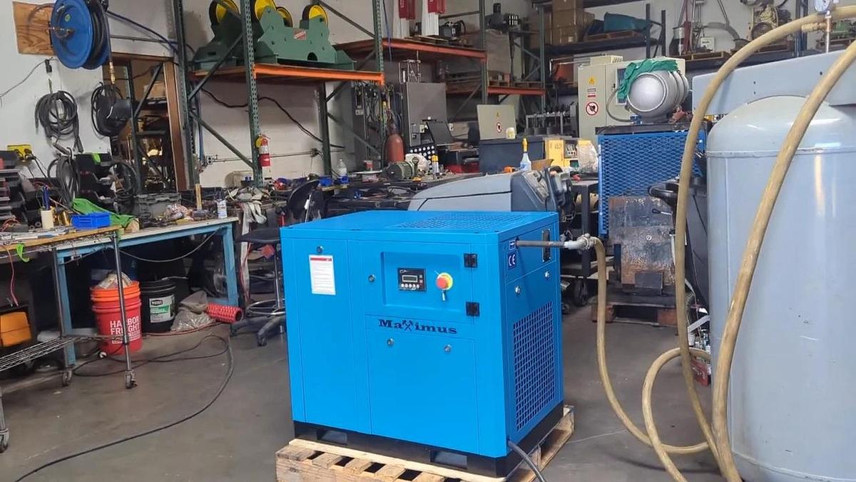 Used Maximus 10 HP Rotary Screw Air Compressor Direct Drive 230V 3 Phase