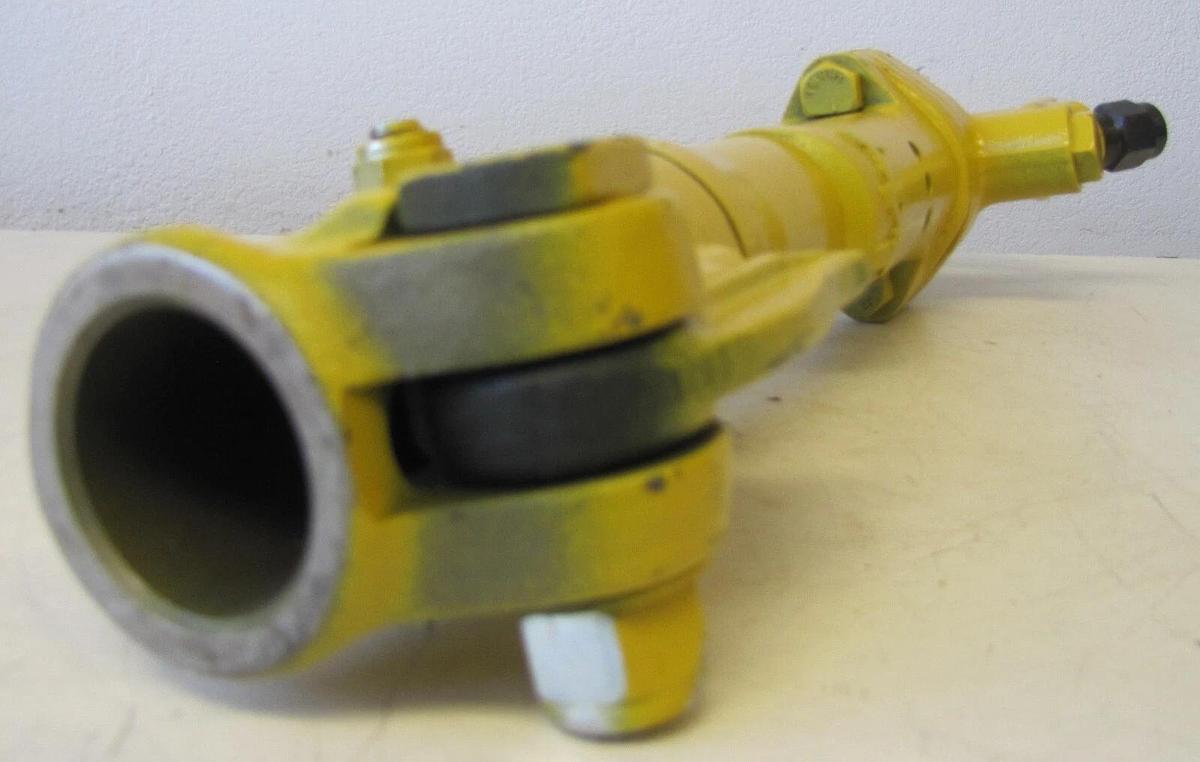 American Pneumatic Tools APT 125 Clay Digger Demolition Hammer Jackhammer 22 lbs