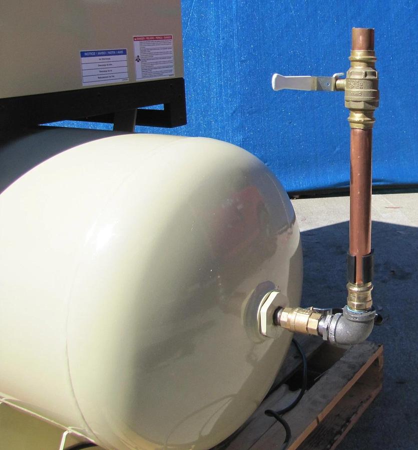 Used Ingersoll Rand R7.5 Nirvana VSD 10HP Rotary Screw Air Compressor 80 Gallon Tank