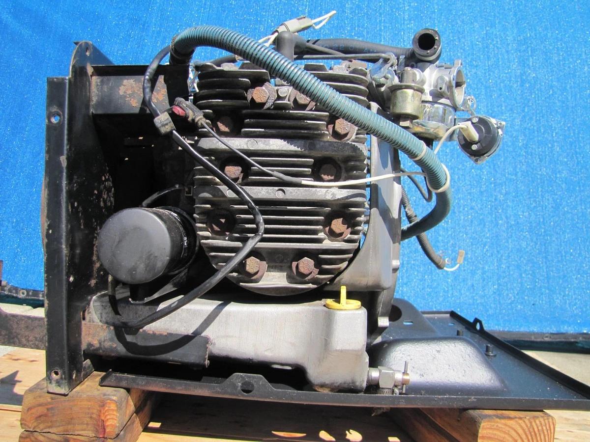 Used Onan Commercial Gasoline Engine 1800 RPM Off RV Generator 6.5NHDFB30502M W/ Carb