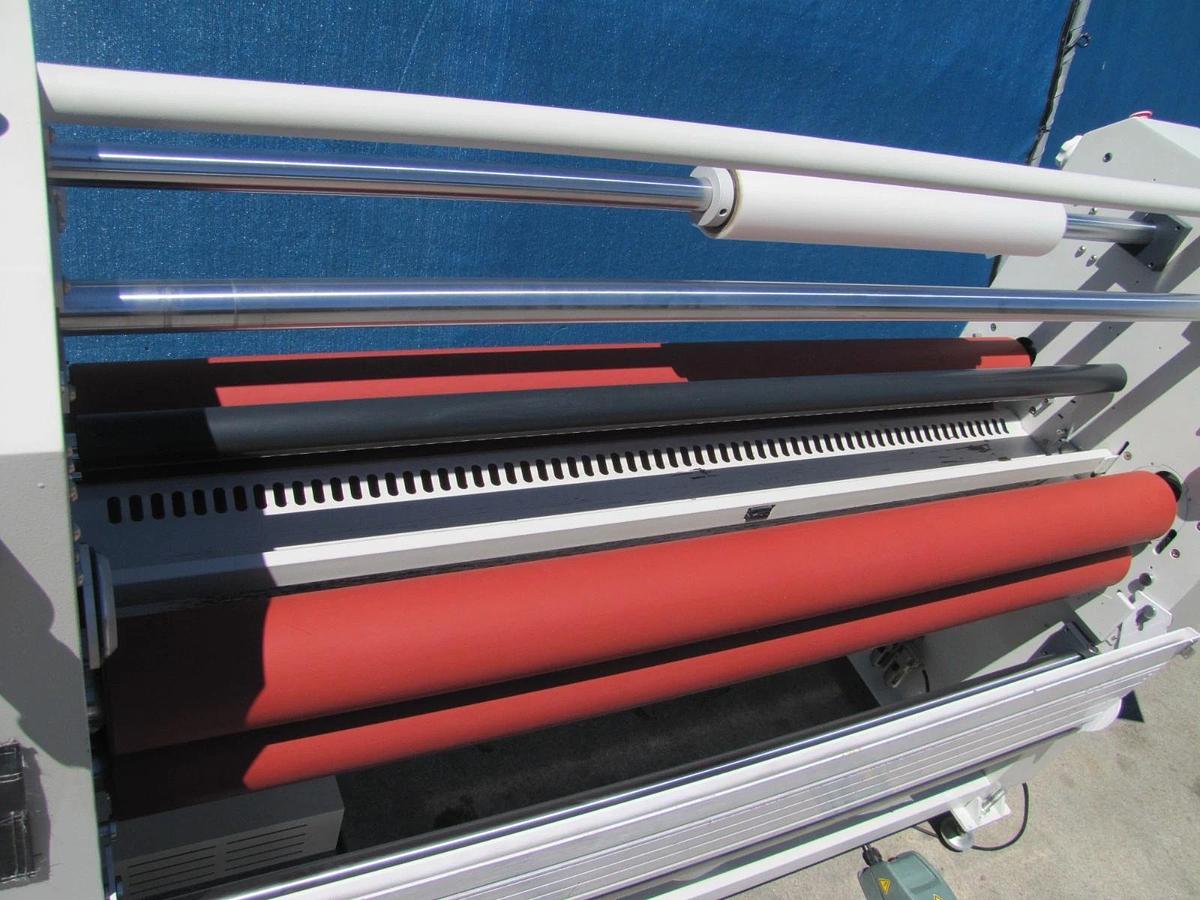 Used GBC 4064WF 64 Inch Wide Format Heated Roller Laminator 220V 1 Phase Industrial
