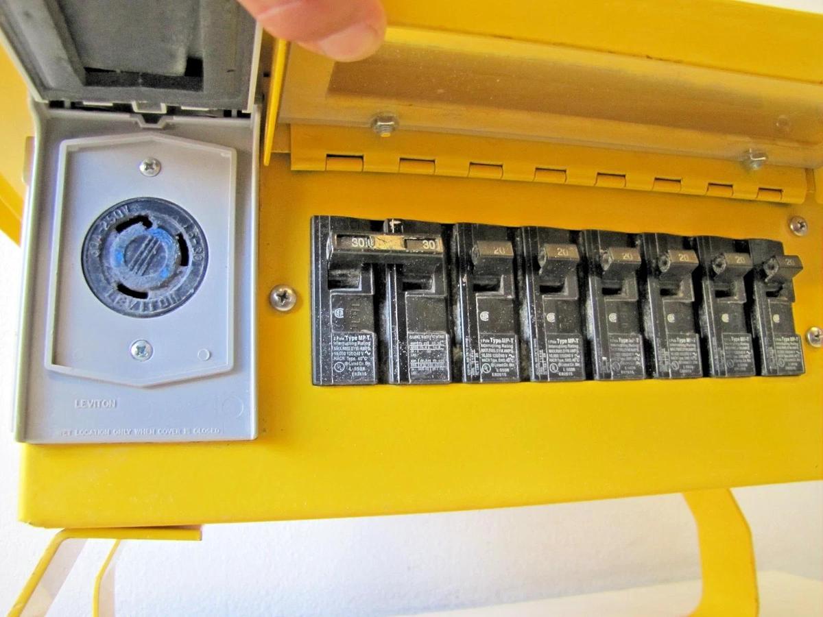 Used Leviton The Box Temporary Power Distribution Spider Box 50A 125/250V Twist Lock