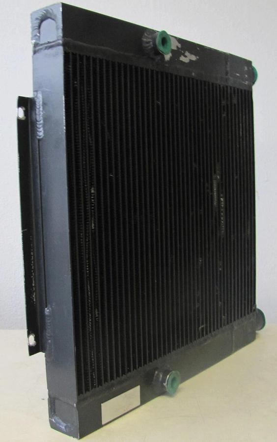 Used Quincy 2203040000 Combi Oil Air Cooler for QGS 30 Compressor 2203 0400 00