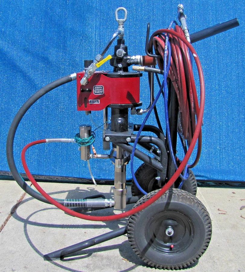 Used 2019 Titan Powrcoat 730 Air Powered Airless Paint Sprayer 3000 PSI @ 4 GPM