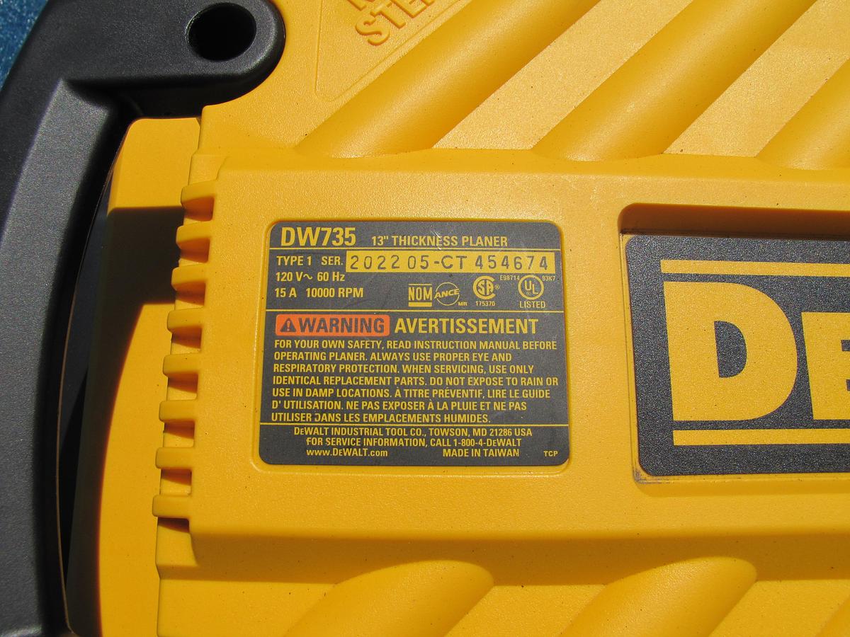 Used DEWALT DW735 13" Three Knife 2-Speed Thickness Planer With Workbench 120V