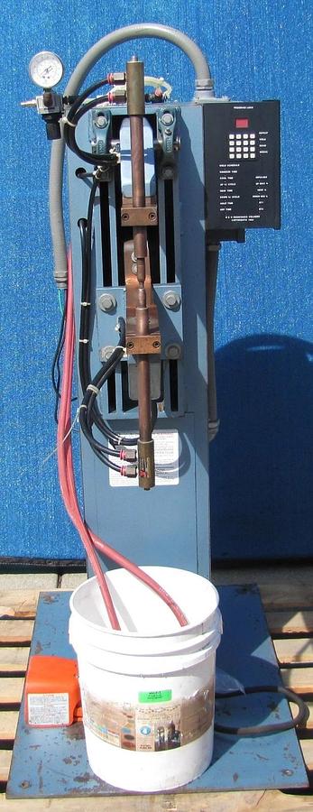 Used H&H 35 KVA Rocker Arm Resistance Spot Welder 24" Throat 230V 1 Phase w/ Coolant