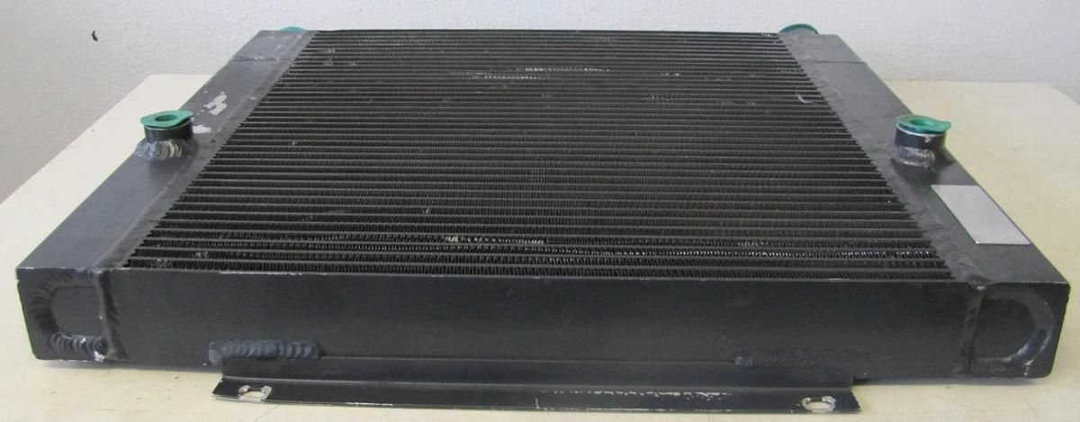 Used Quincy 2203040000 Combi Oil Air Cooler for QGS 30 Compressor 2203 0400 00
