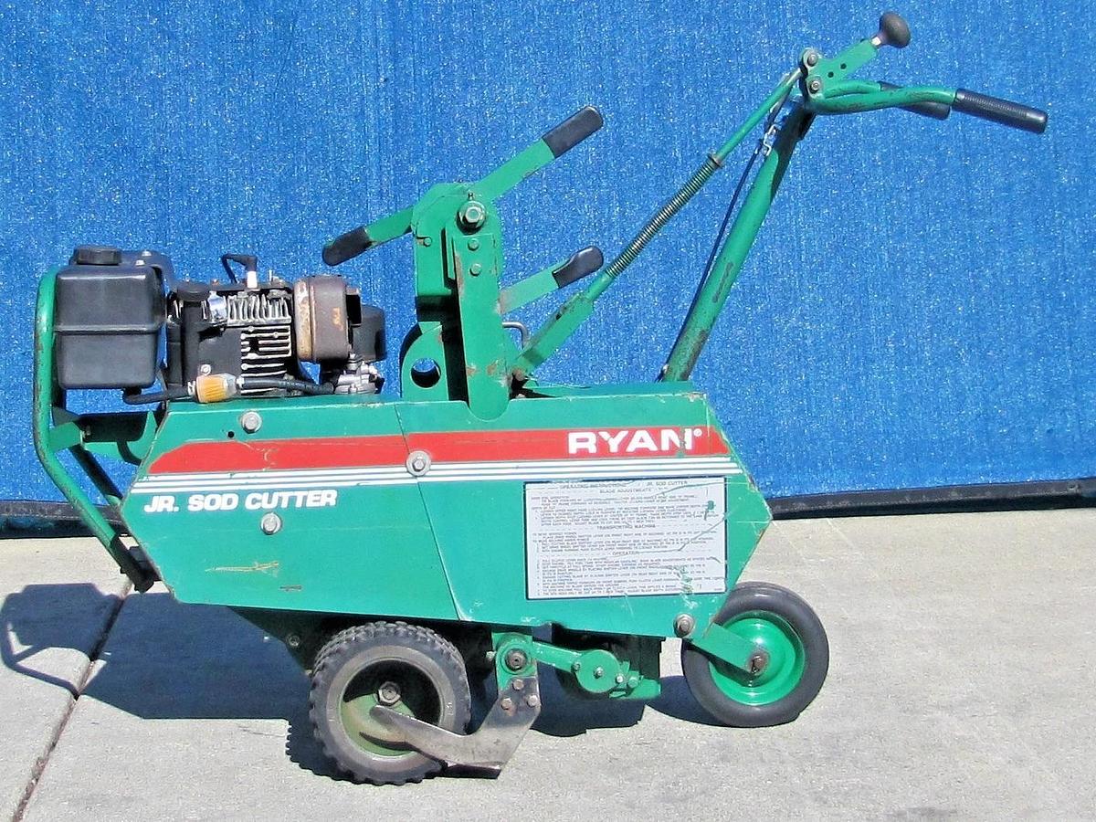 Used Ryan Jr. 18" Self Propelled Sod Turf Cutter 7HP Briggs & Statton Gas Engine