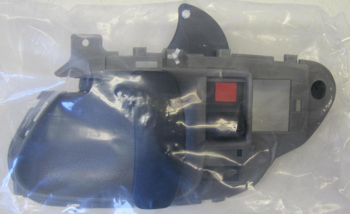 Used Kool Vue Interior Door Handle HUGM2576GRH for 1997 Chevy 3500 Truck