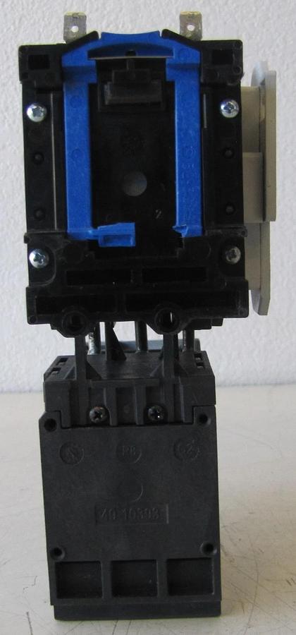 Used Eaton 50A Motor Starter Contactor C25DRE350 3-Pole 600V with 110V Coil