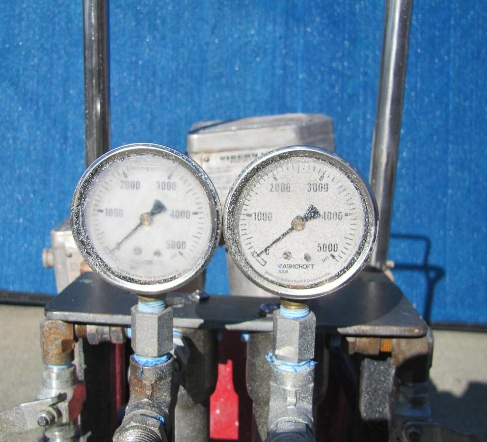 Used Coast Industrial Systems Dual Graco Viscon HP Fluid Paint Heater 220V 3 Phase