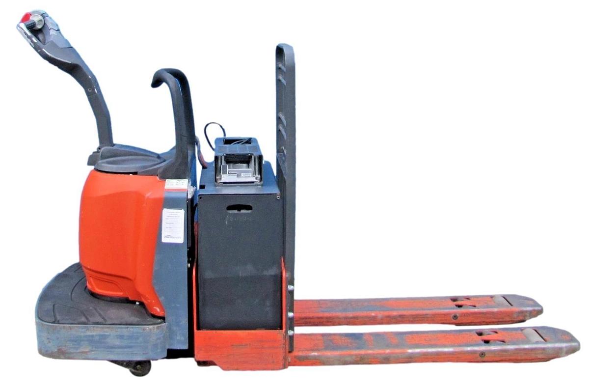 Used Toyota 8HBE30 Electric Pallet Jack 24 VDC 24V With Battery Charger 6000 lbs.