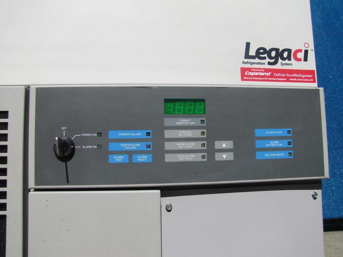 Used Revco ULT350-5-A30 Ultra Low Temperature Laboratory Freezer Chest -40°C 115V